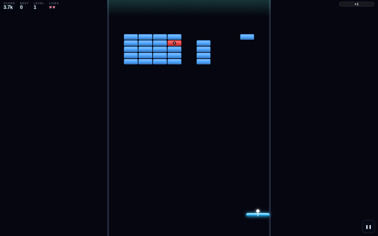 Screenshot of BREAKTHROUGH — a modern breakout played on a desktop browser